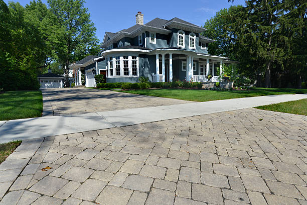 Best Driveway Paving Contractor  in Red Bud, IL